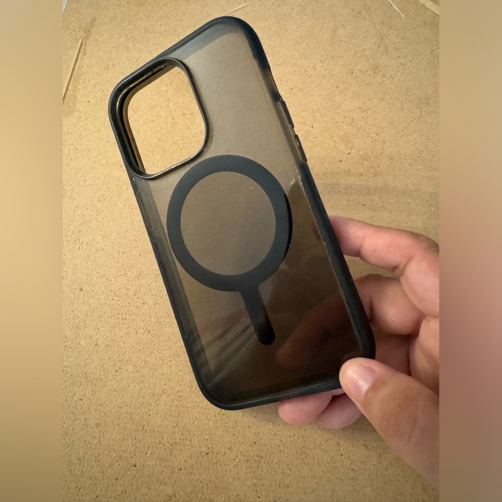 iPhone 14 Pro case